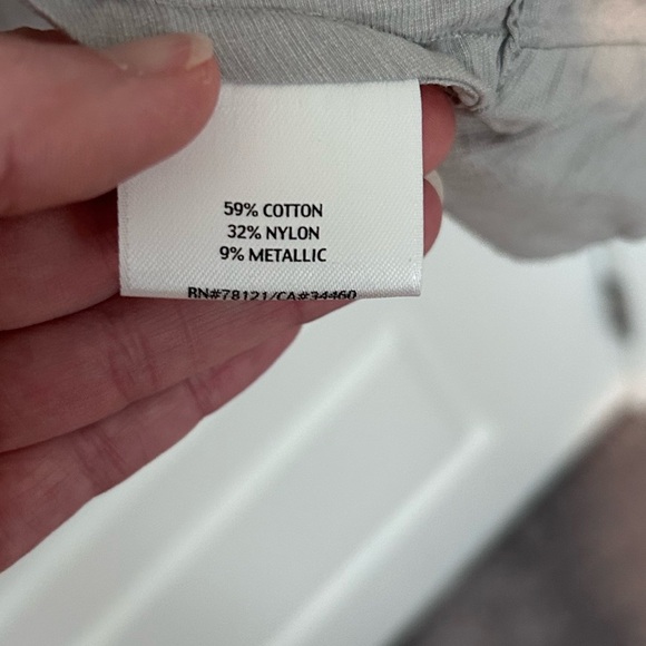 Eileen Fisher S Gray Crinkled Jacket. Tuck away hood - Picture 4 of 6